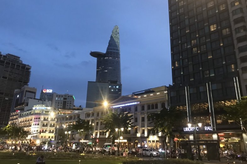 saigon-food-tour-by-night-back-of-a-motorbike5 1