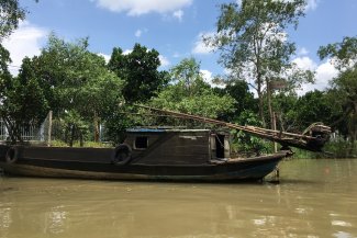 mekong-floating-market-tour-join-with-local-life-2-days1